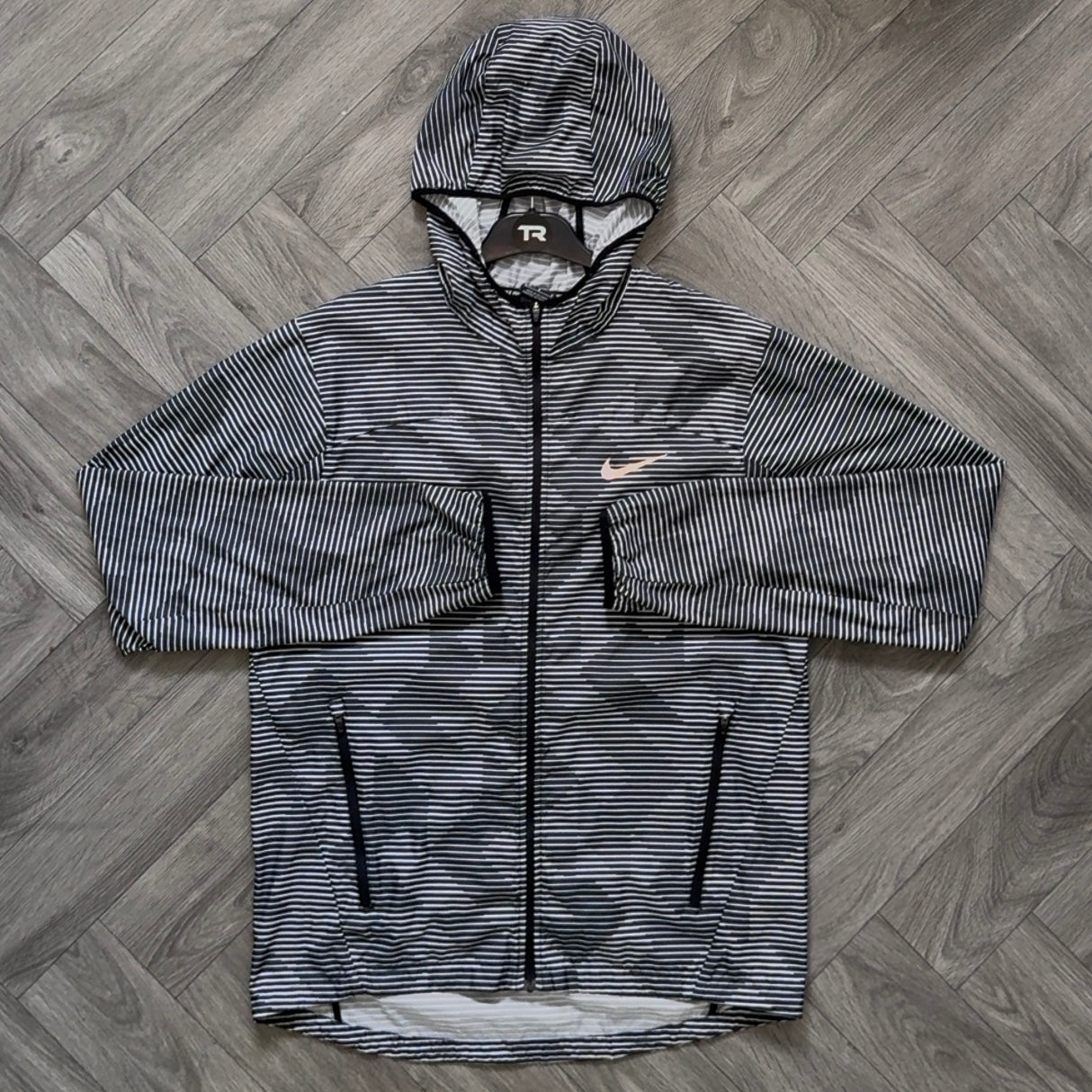 Grey Nike Geometric Camo Set