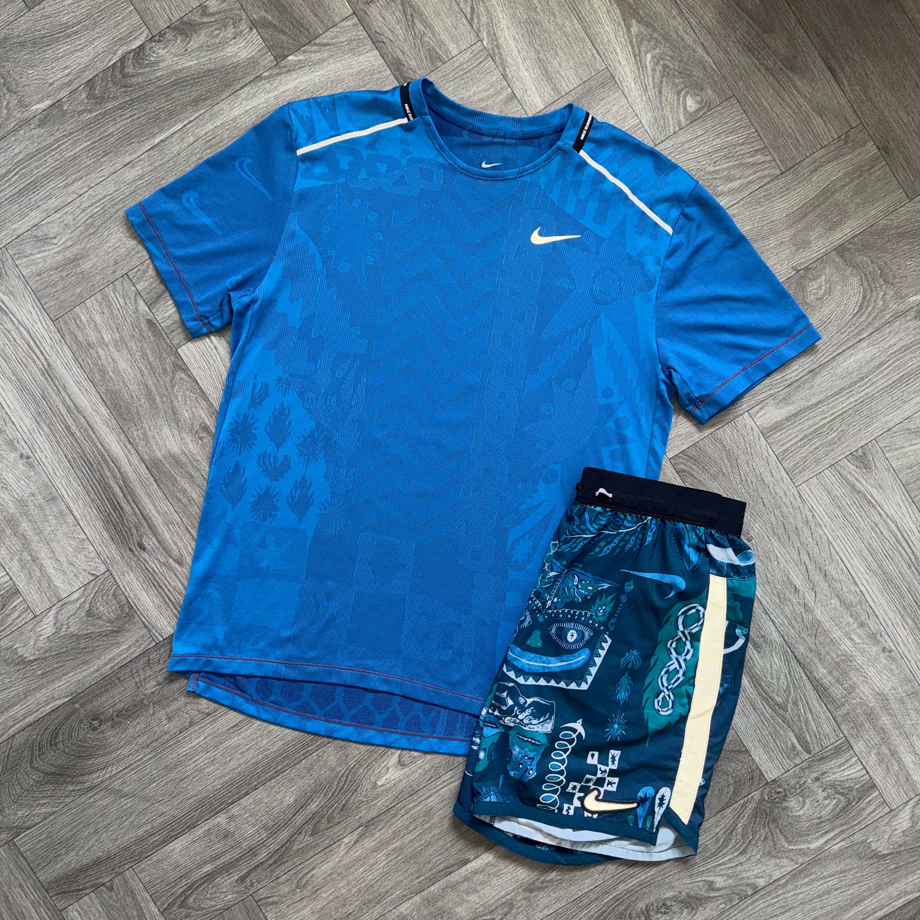 Blue Nike Dragon Set