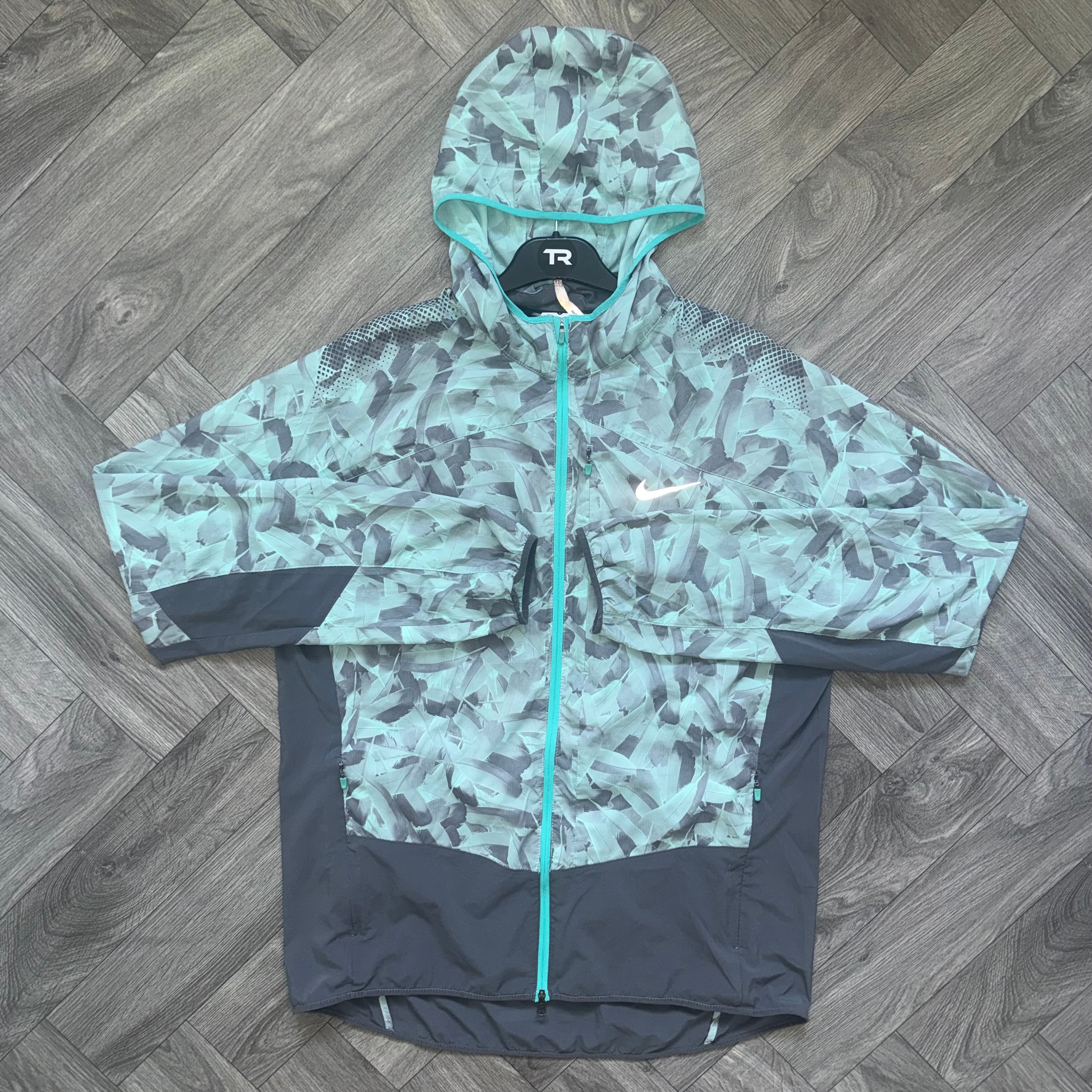 Aluminium Nike Kiger Jacket