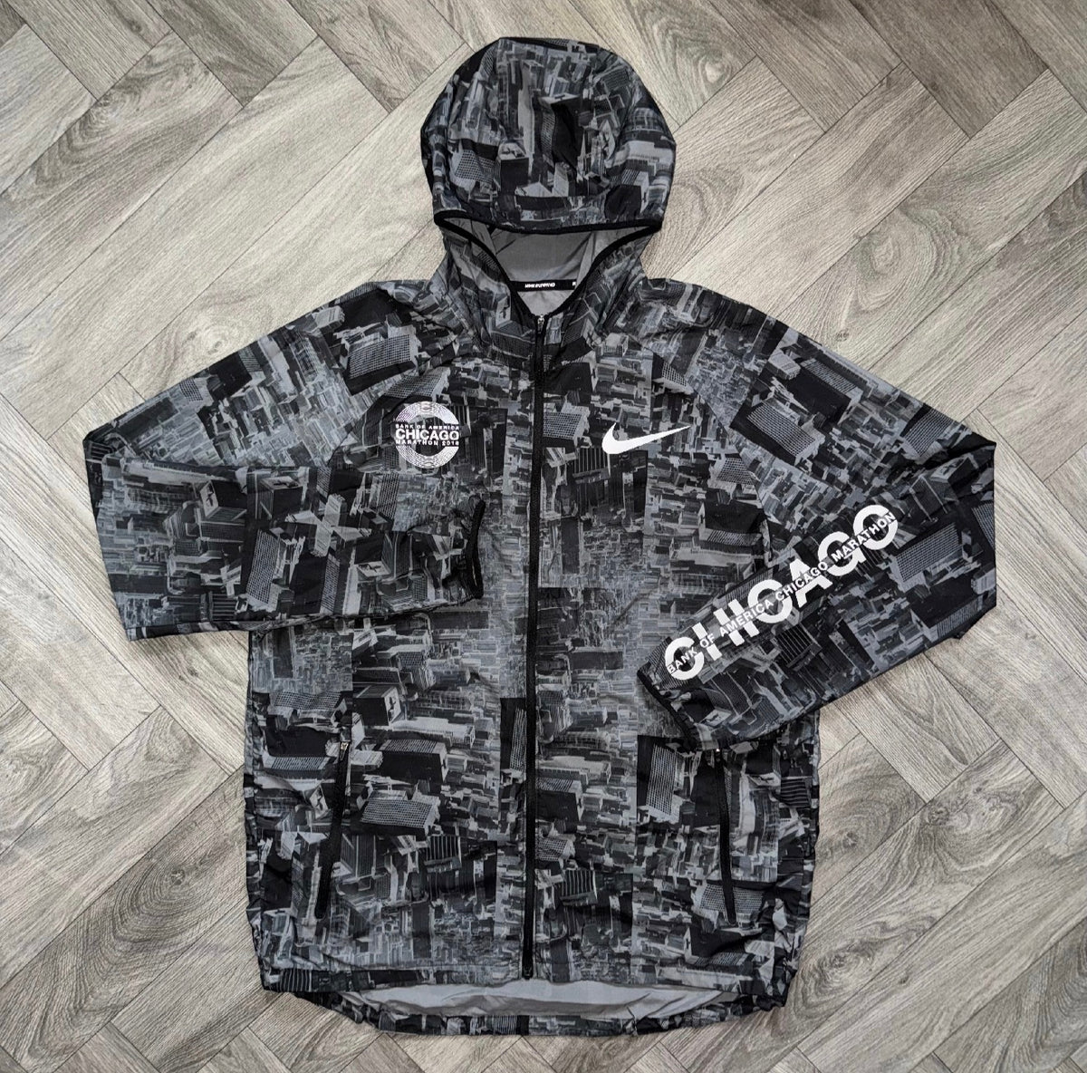 Nike Chicago Run Jacket