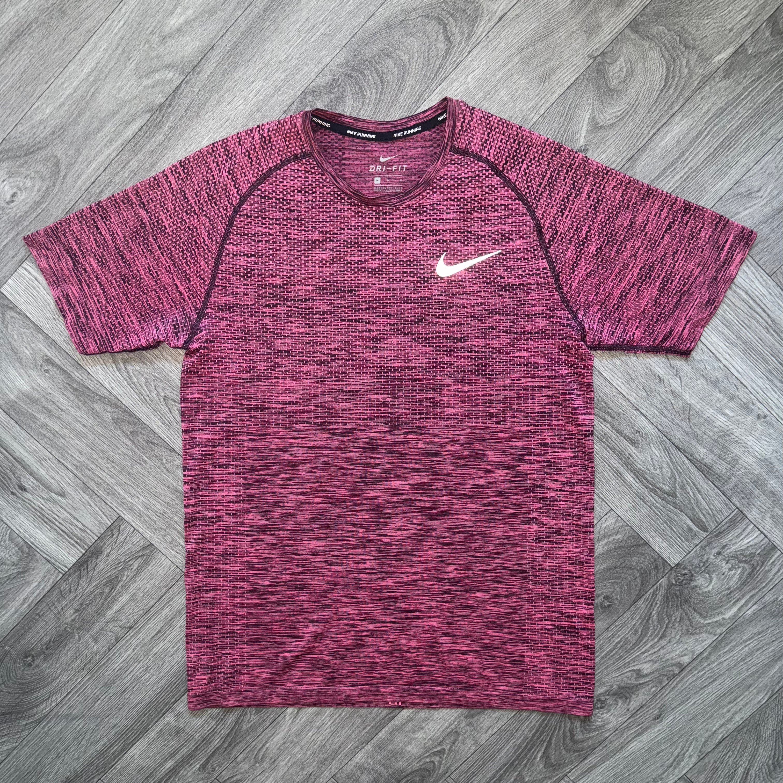Nike Techknit 1.0 - Cherry