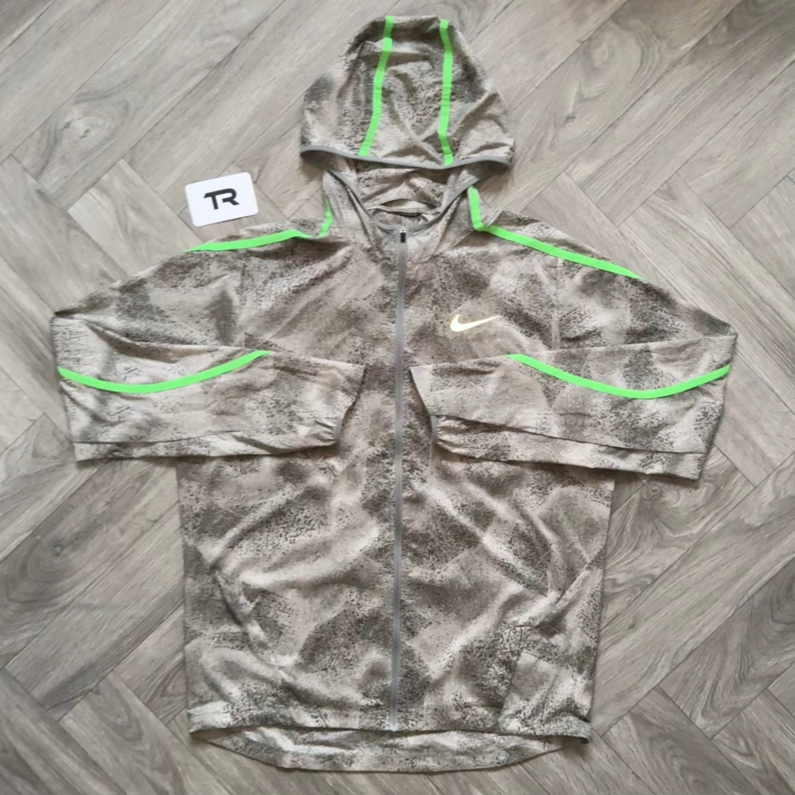 Grey/Green Nike Snakeskin Windrunner