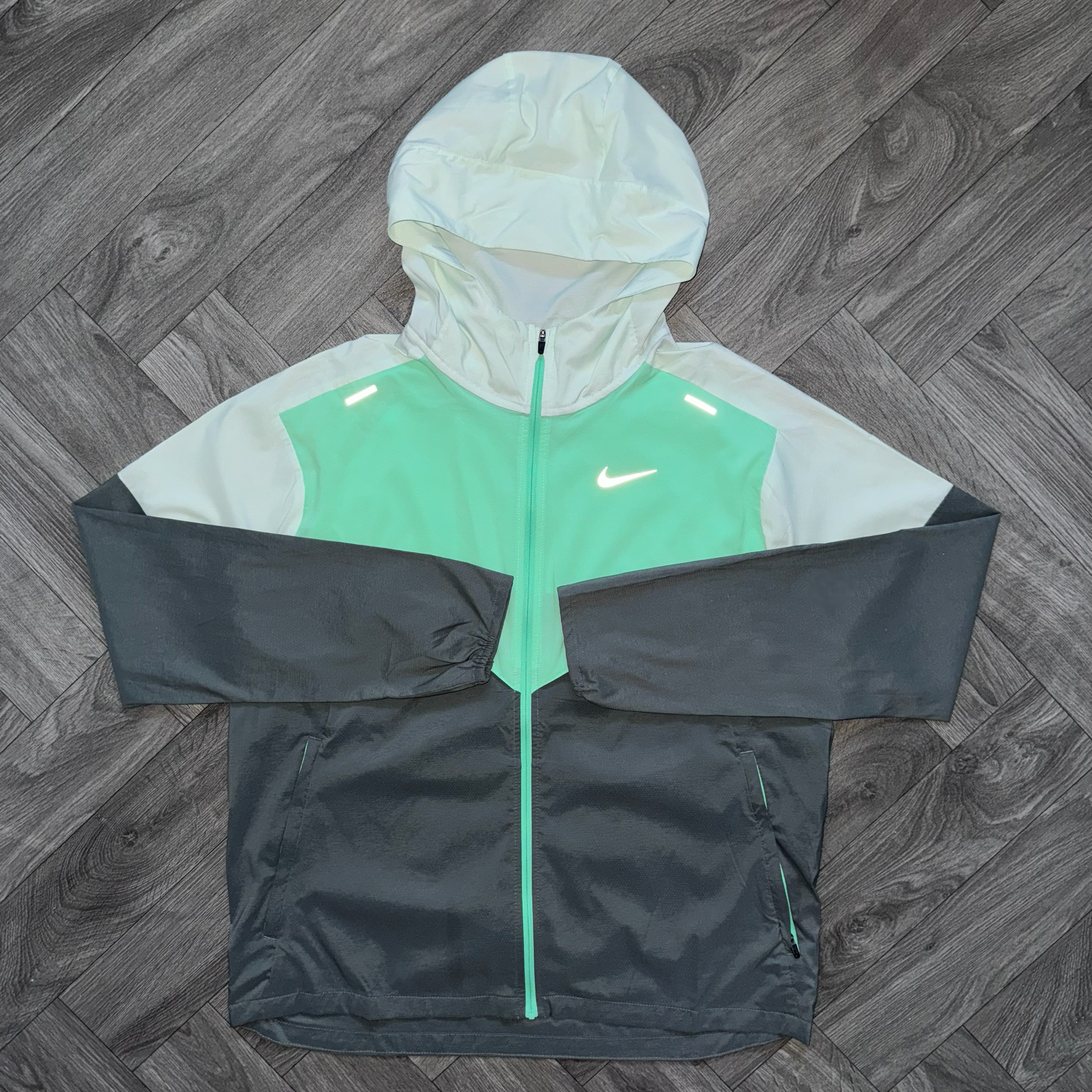 Mint Nike UV Windrunner