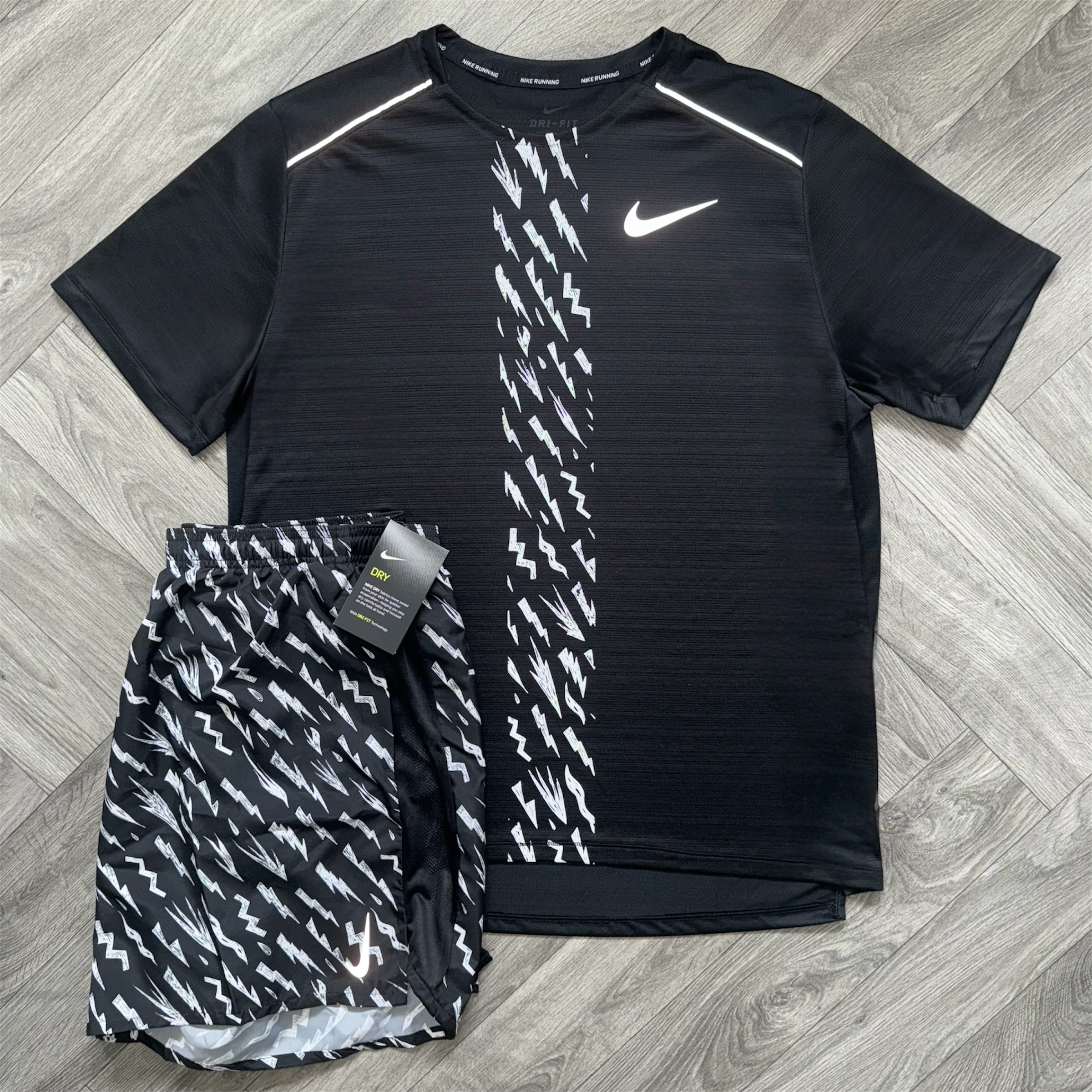 Nike Bolt Miler Set