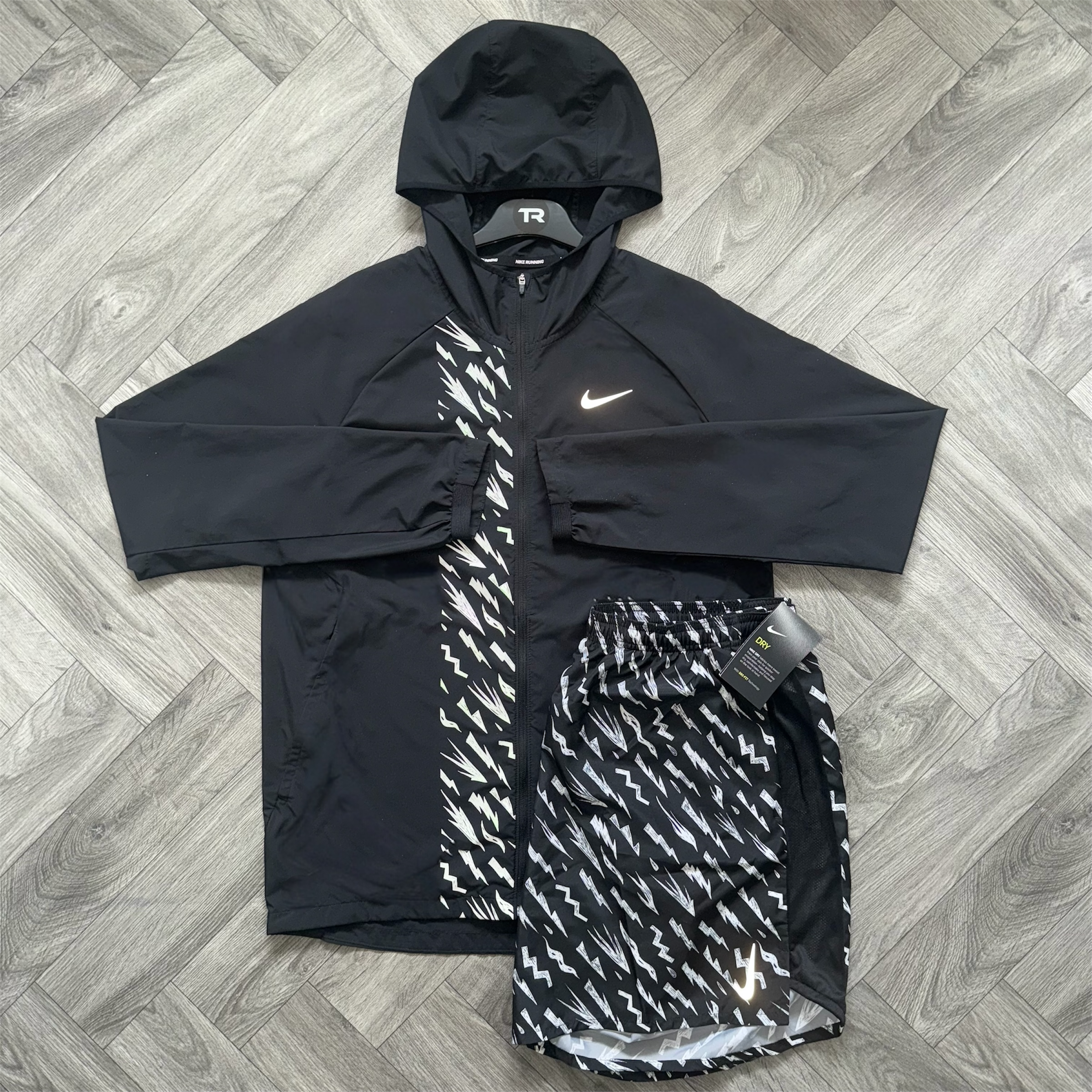 Nike Bolt Windrunner Set